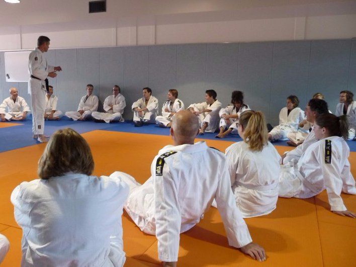 judo op school