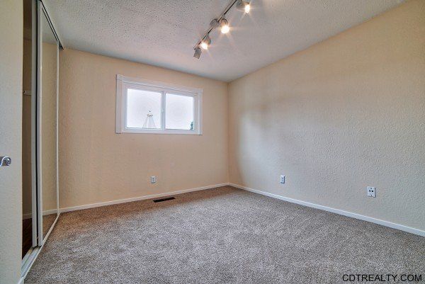 9671 Arrowleaf Trail