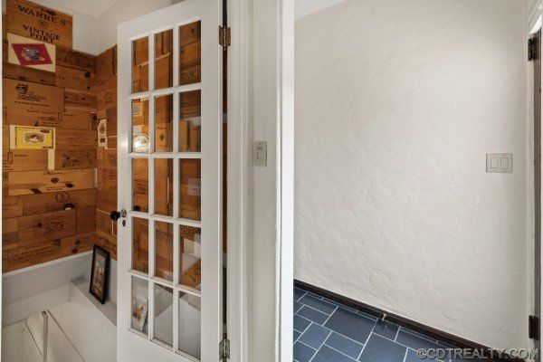22 Santa Lucia Ave
