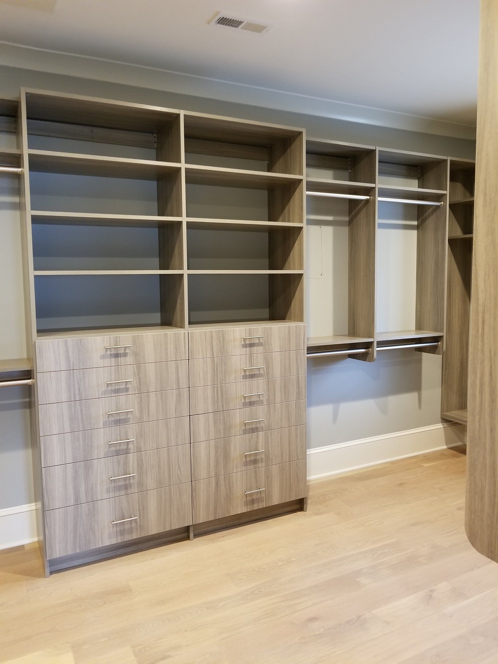 Closets 52