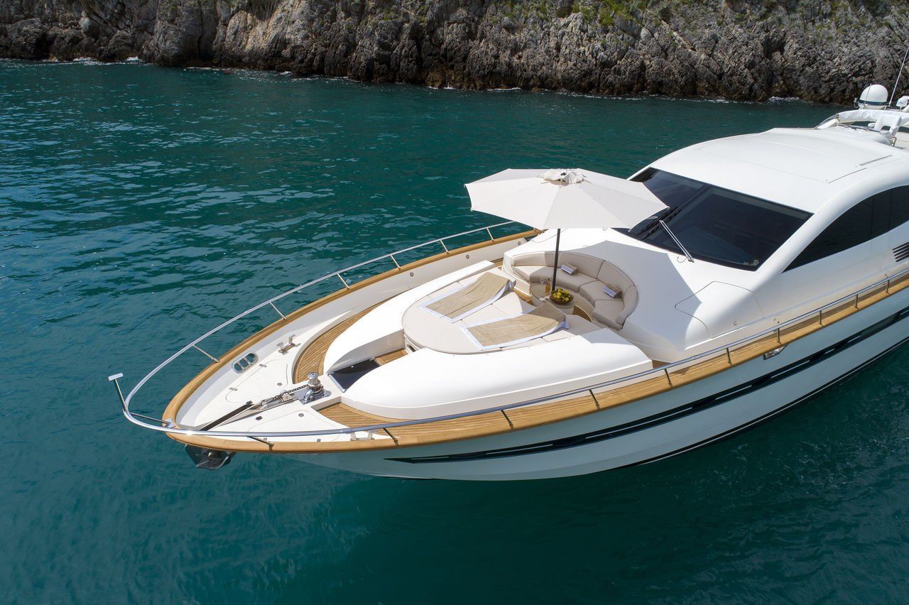 cerri 86 moki, moki yacht