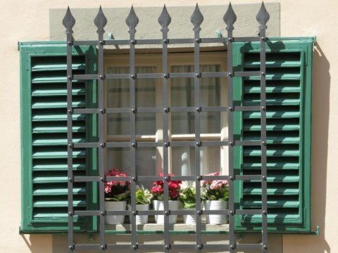 inferriata di sicurezza per finestra