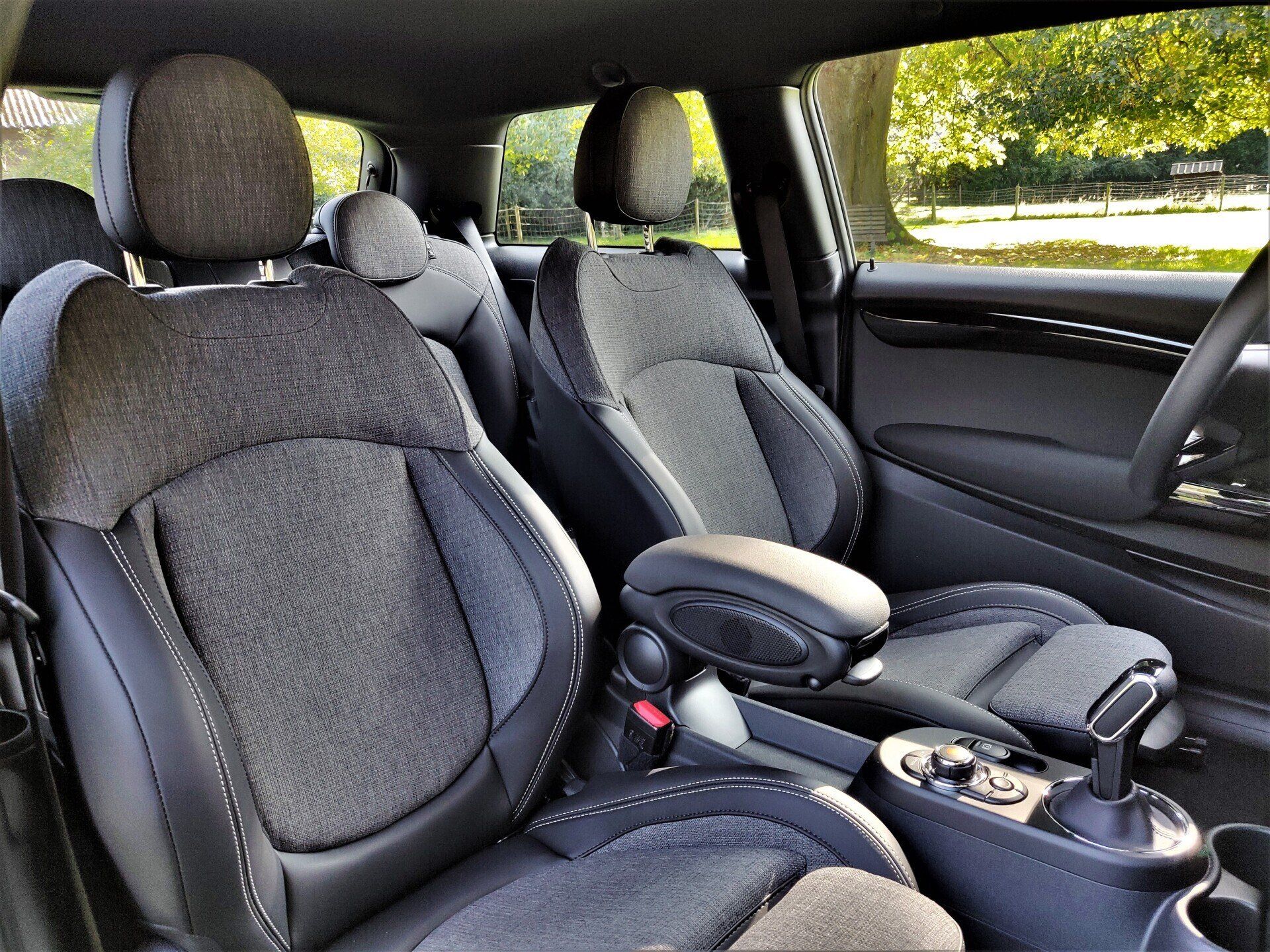 Mini Cooper SE Electric Essential interieur