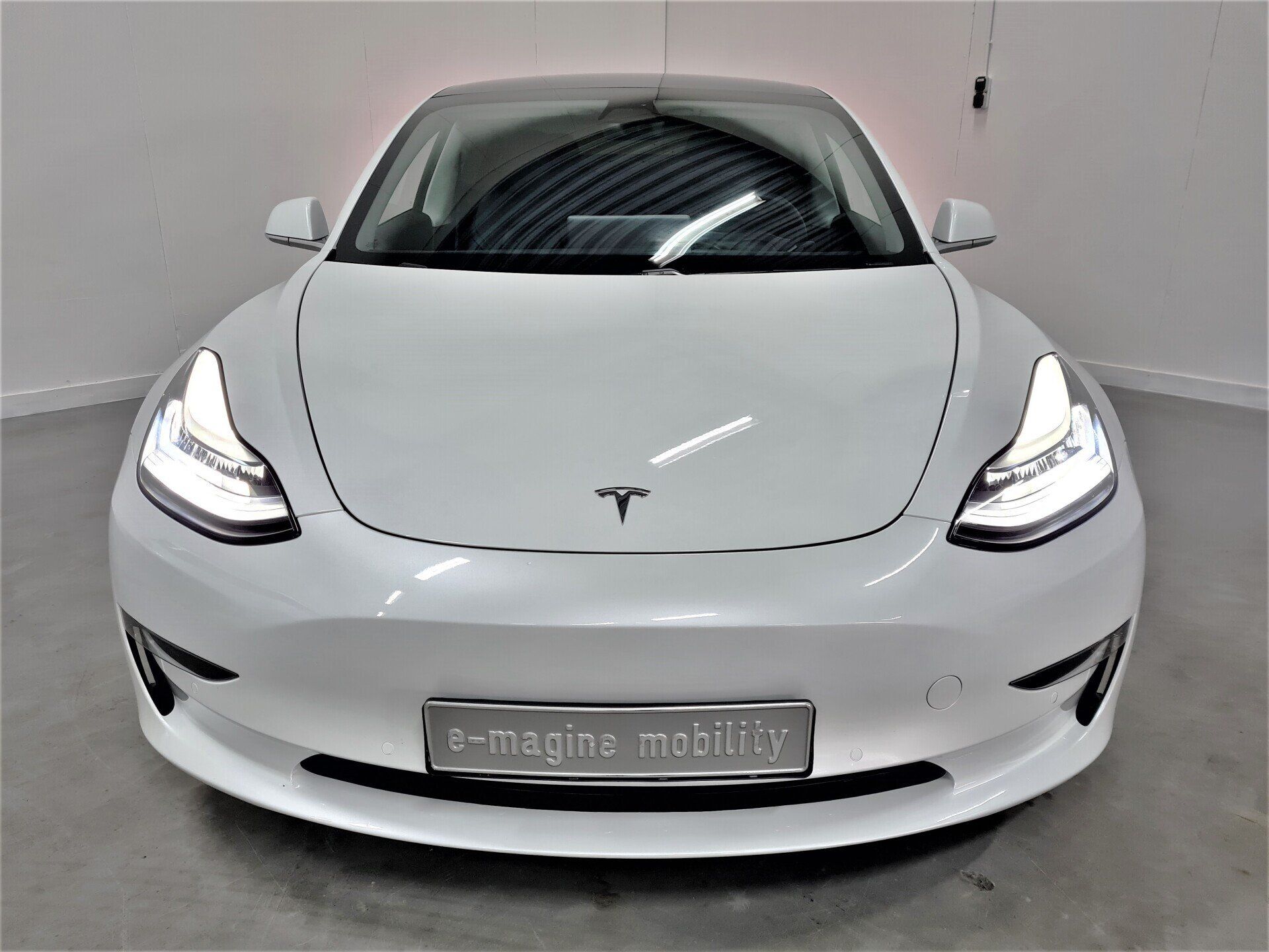 Tesla Model 3 Long Range Dual Motor
