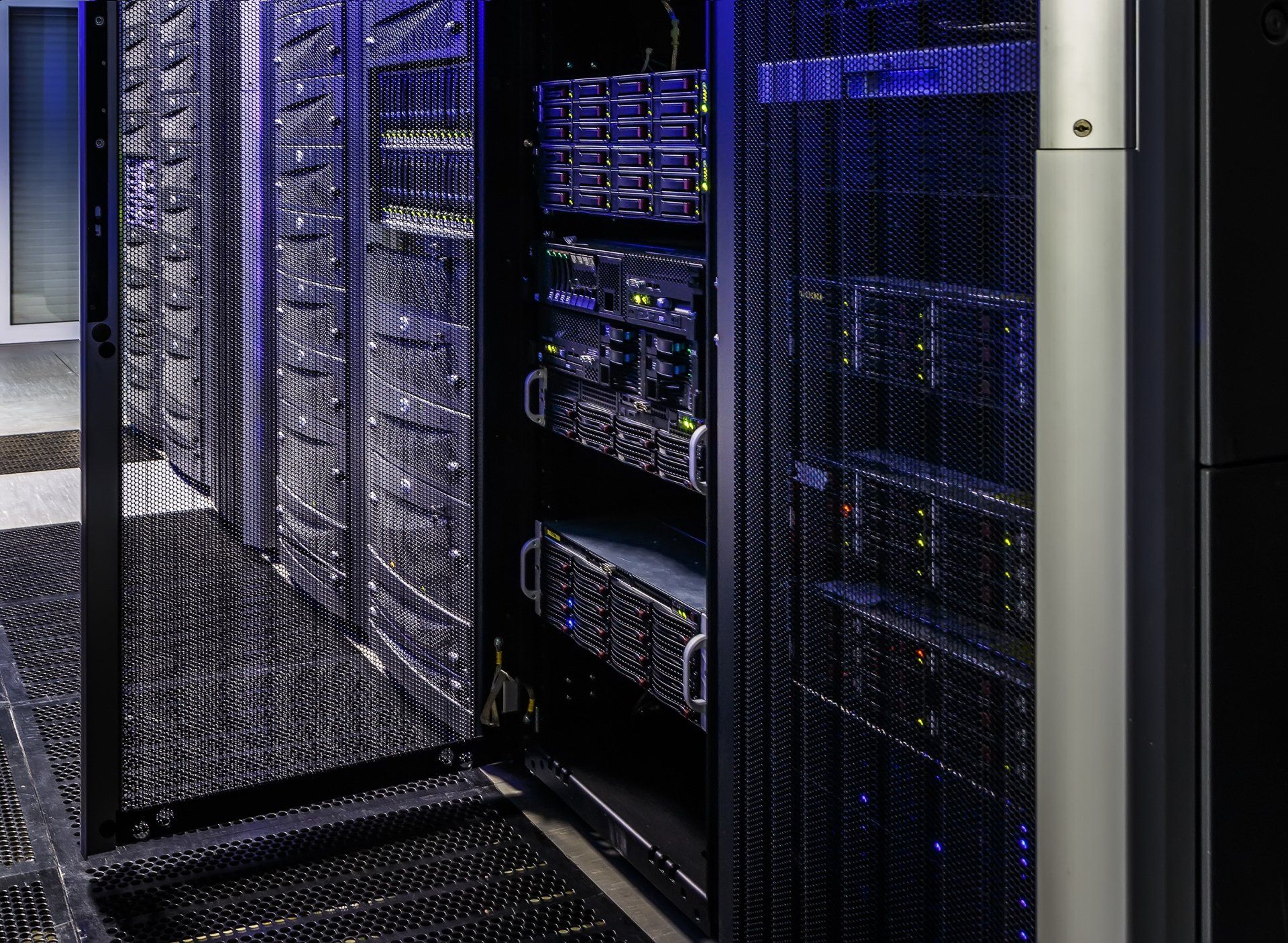 Data center fiber optic systems