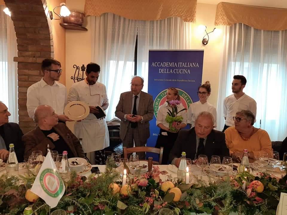 Cena importante