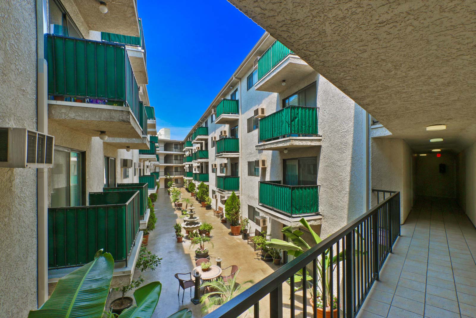 Tuscani Villas