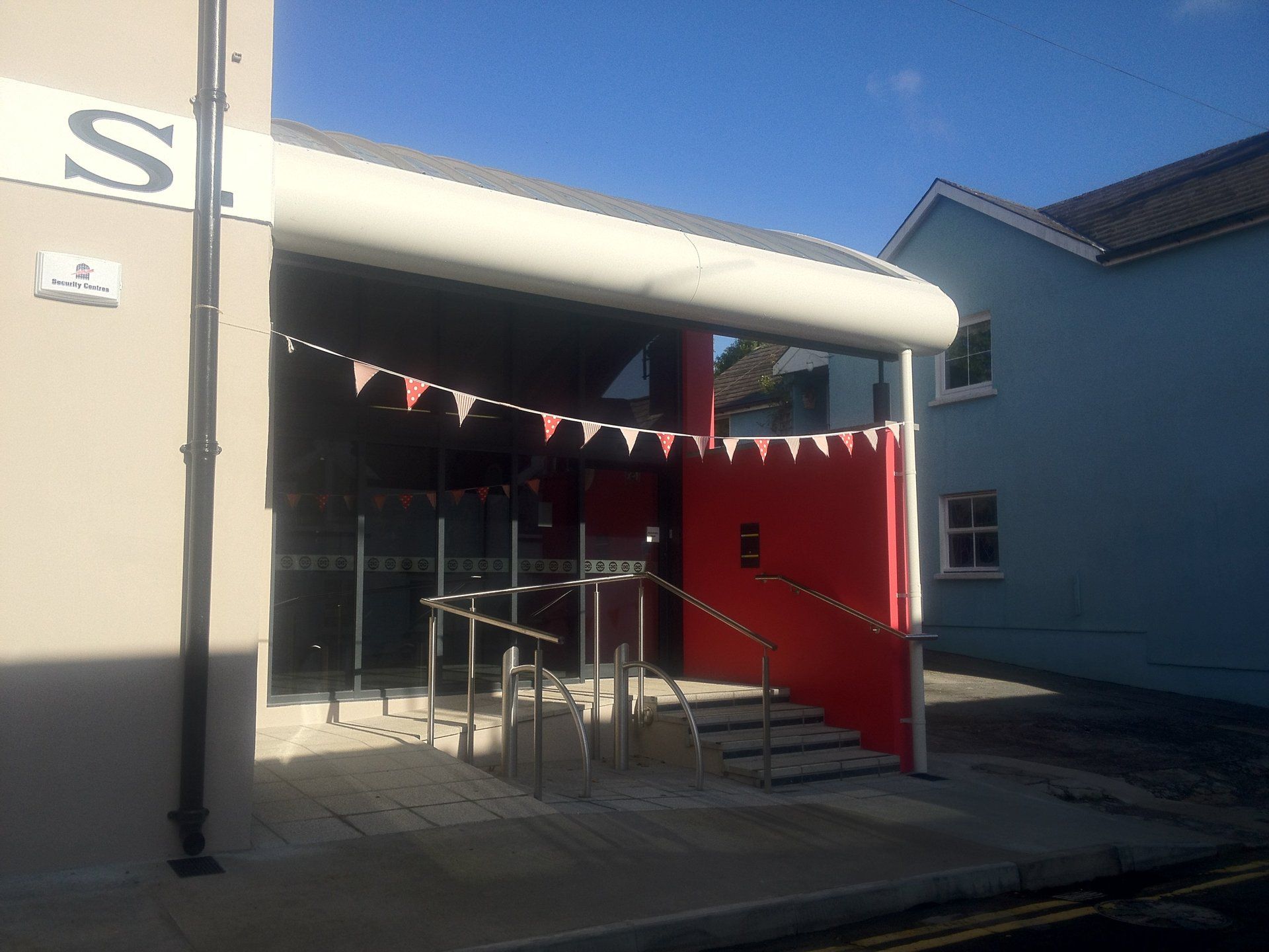 Restaurant extensions