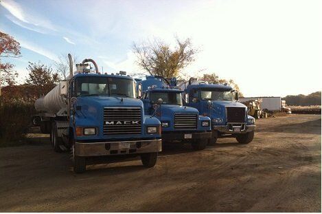 Three Septic Tanks - Town Sanitation in Seekonk, MA Three Septic Tanks - Town Sanitation in Seekonk, MA