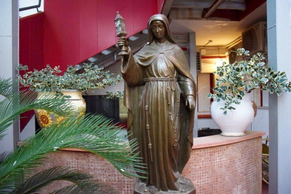 Statua della Madonna