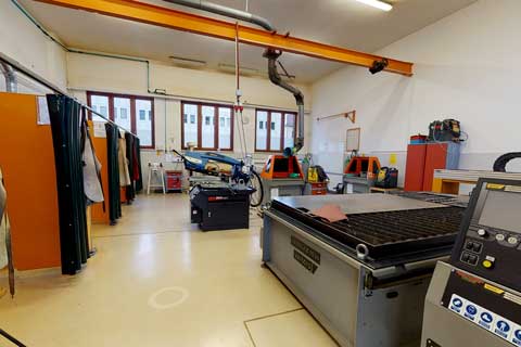 Welding machine