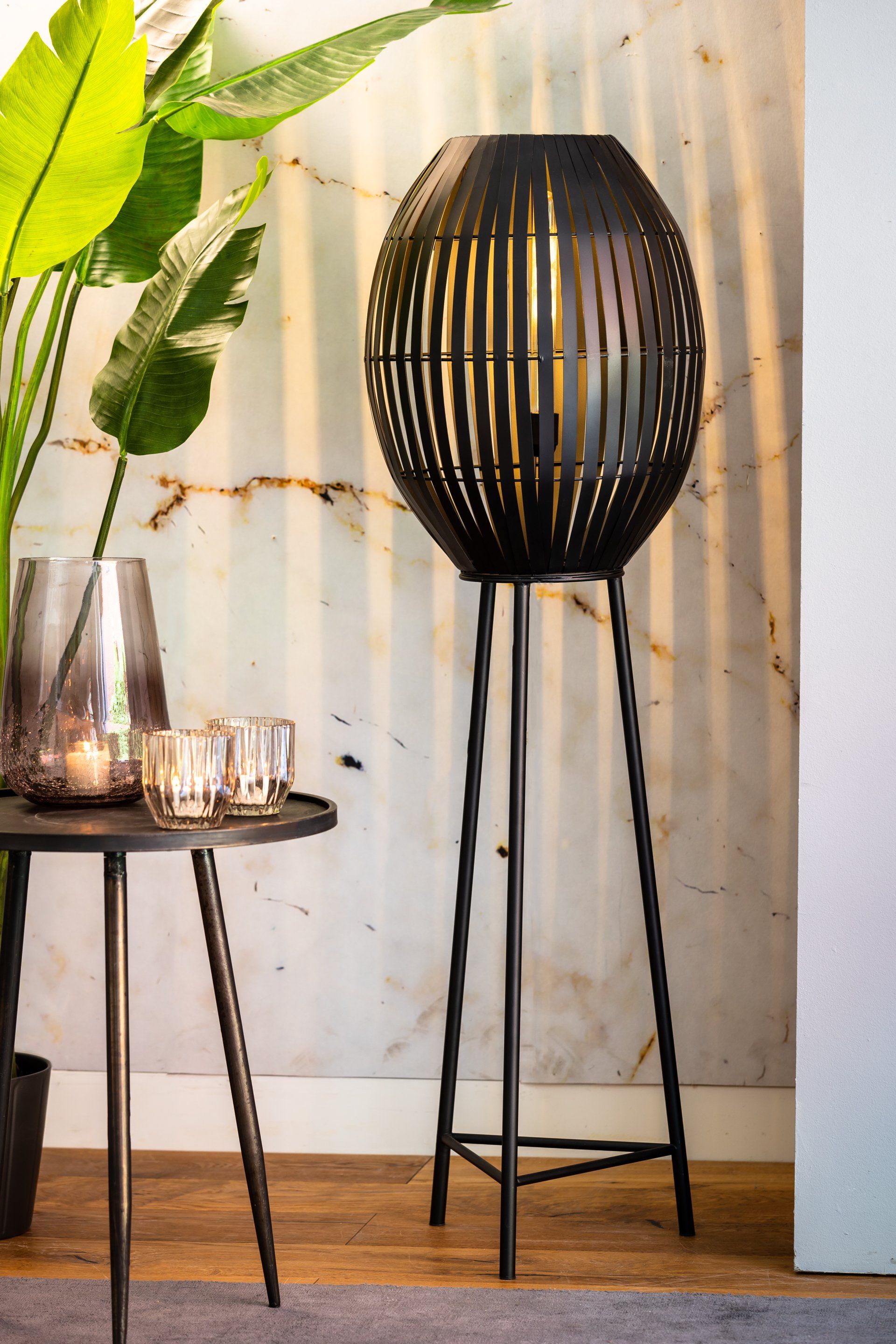 Industriële vloerlamp, metaal zwart goud