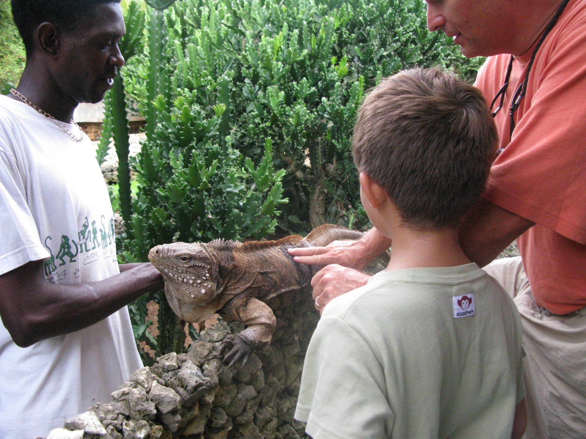 A man wearing a shirt that says ' africa ' on it