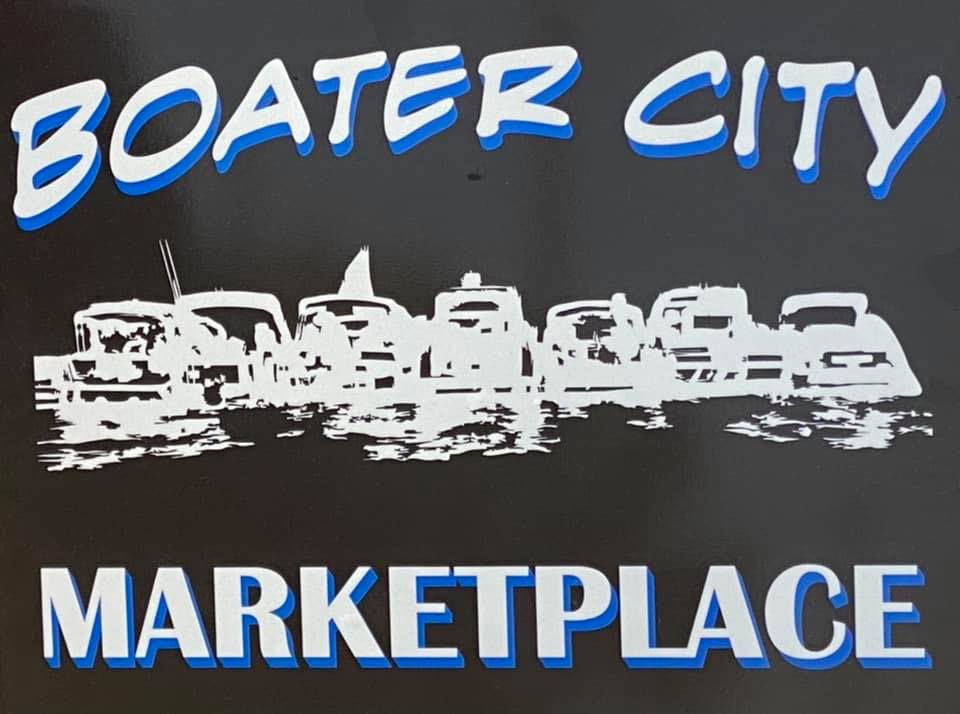 A black and blue sign for boater city marketplace