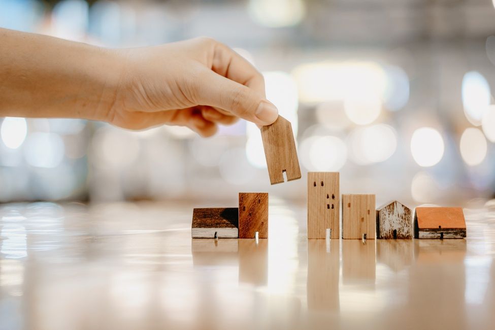 rappresentazione di una compravendita di immobili