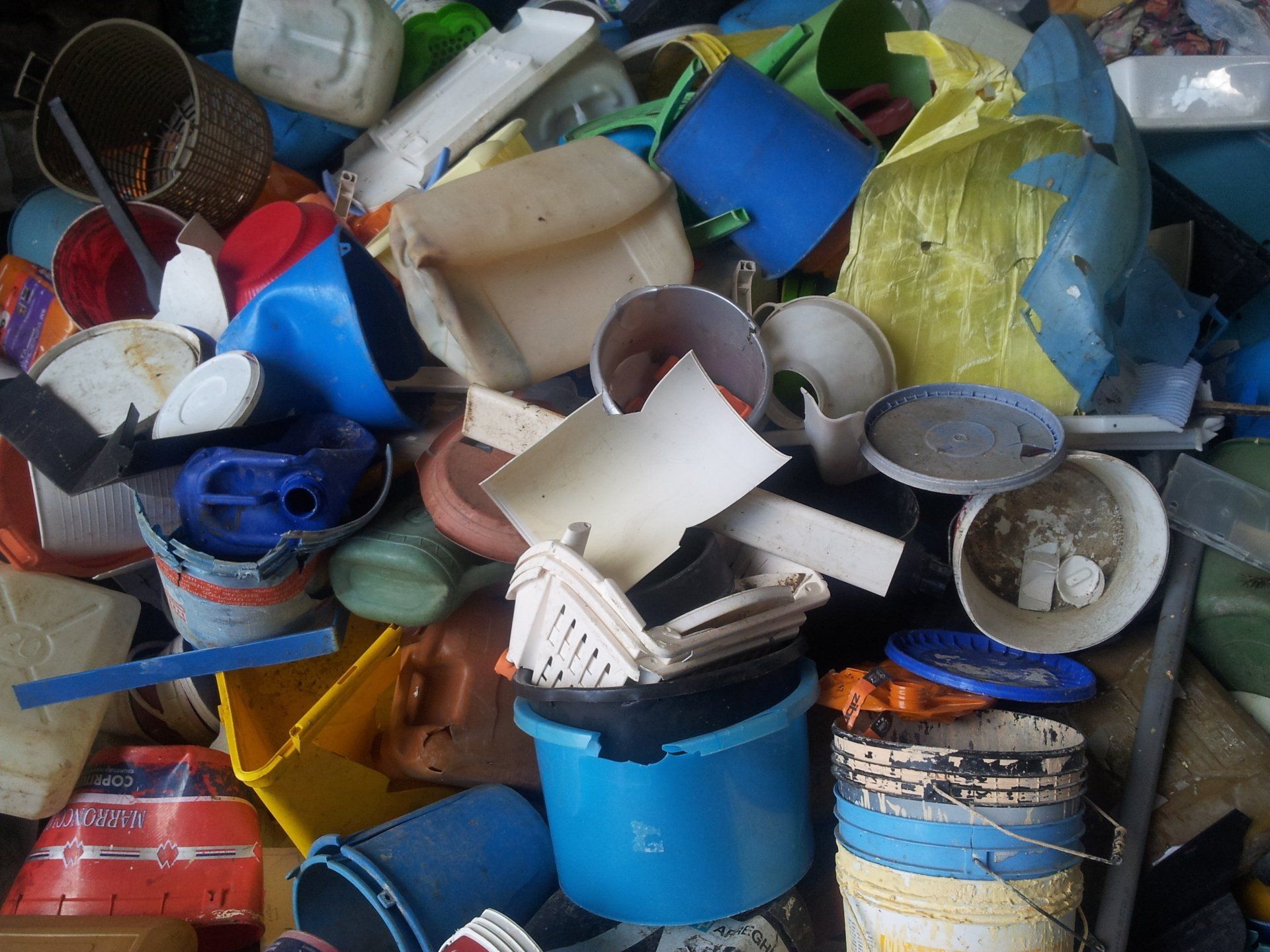rifiuti in plastica