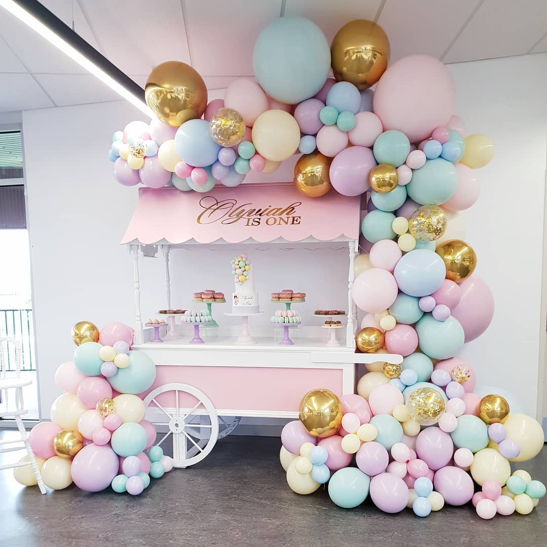 Balloon Garlands