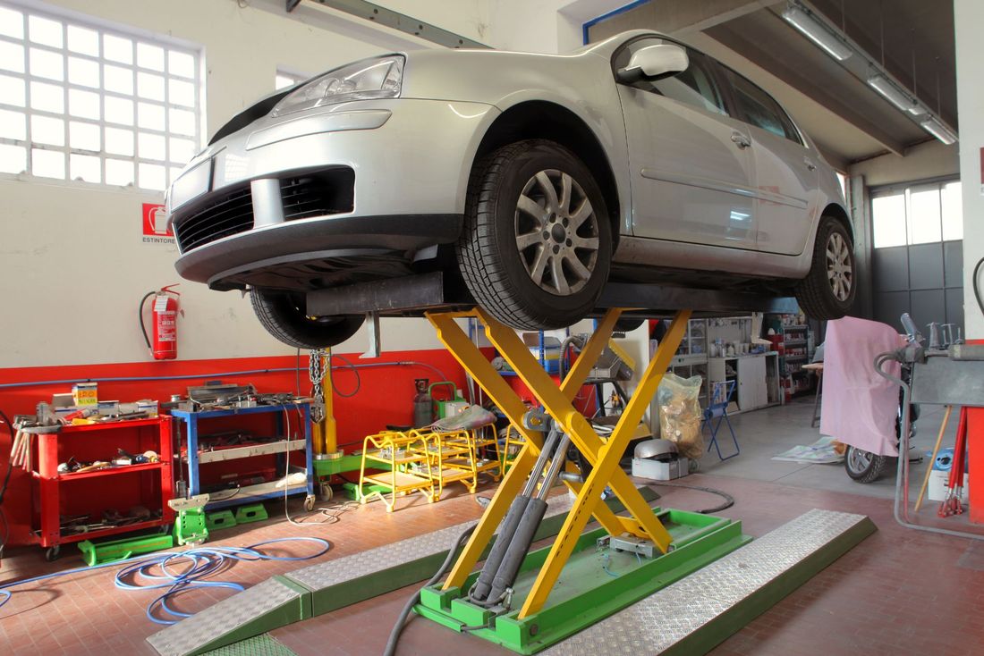 auto su carro ponte