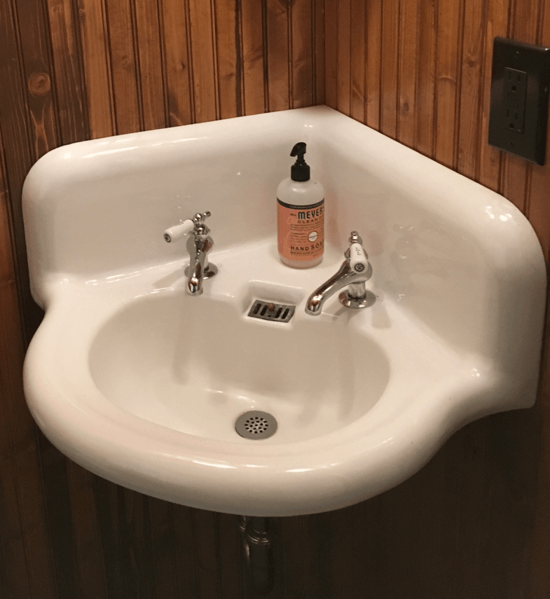 image-1058335-Special_Sink.w640.png
