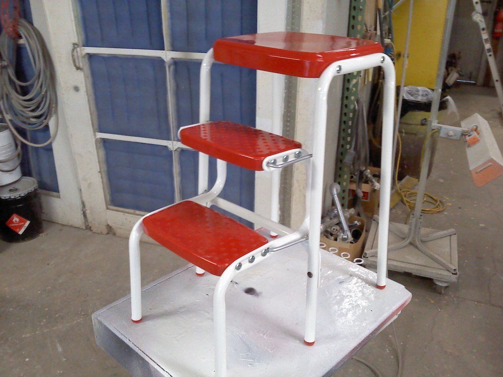 image-209204-27644-step stool.w640.jpg?1456457419111