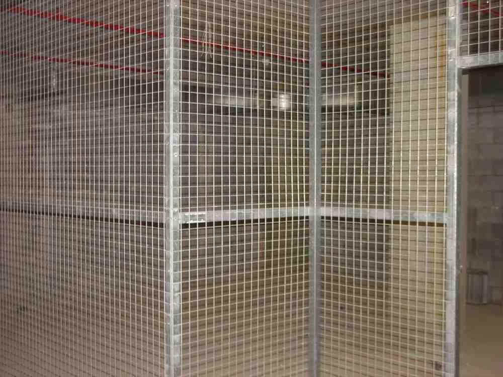 Fencing wires — Gates Darwin in Pinelands, NT