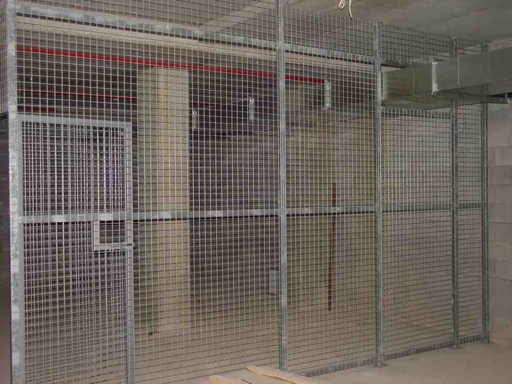 Carparking underground — Gates Darwin in Pinelands, NT