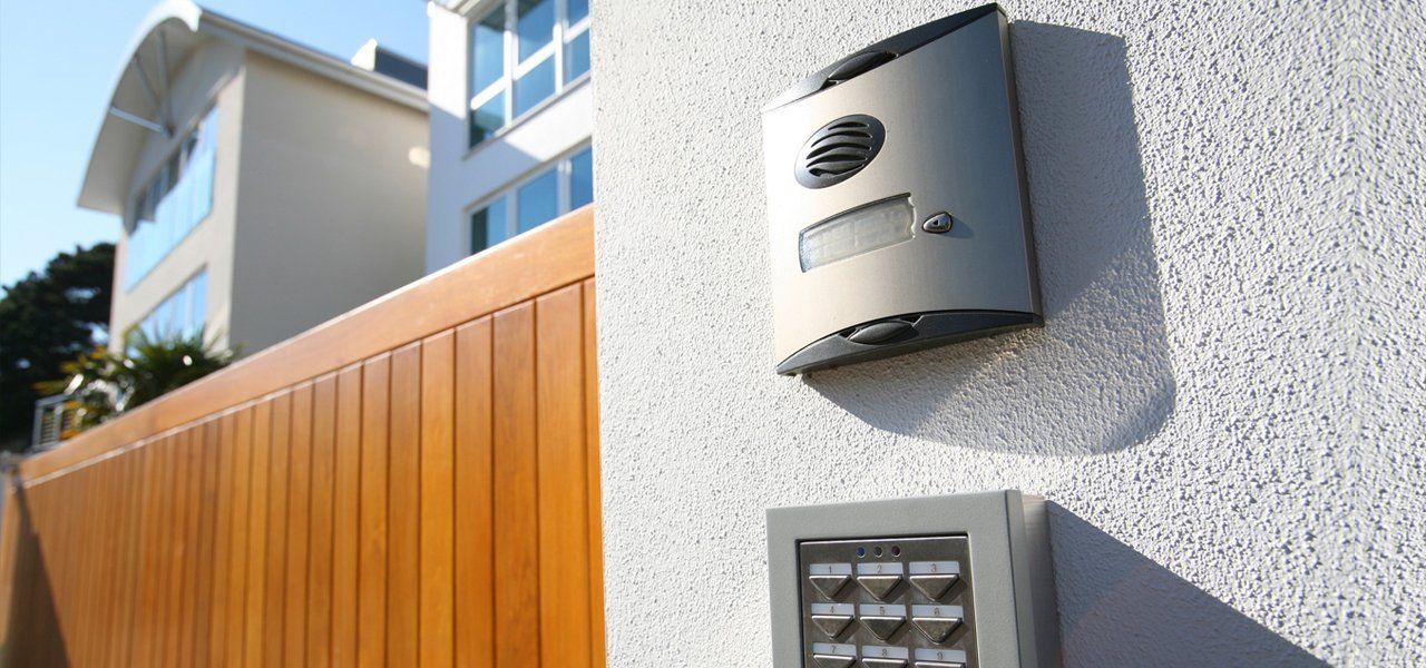 gate telephone