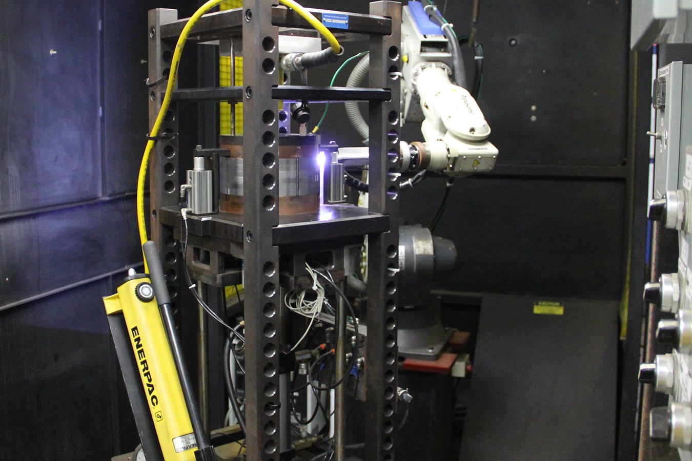 Robotic MIG Weld Cell for Power Transformer Cores