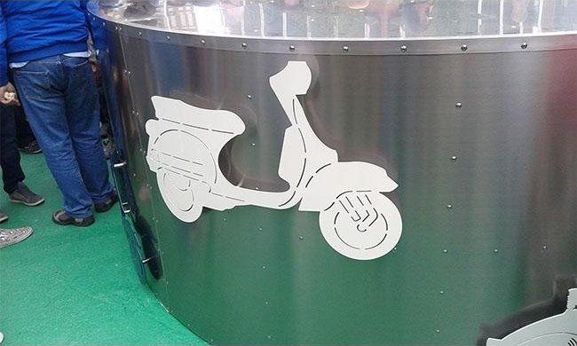 Vespa stilizzata