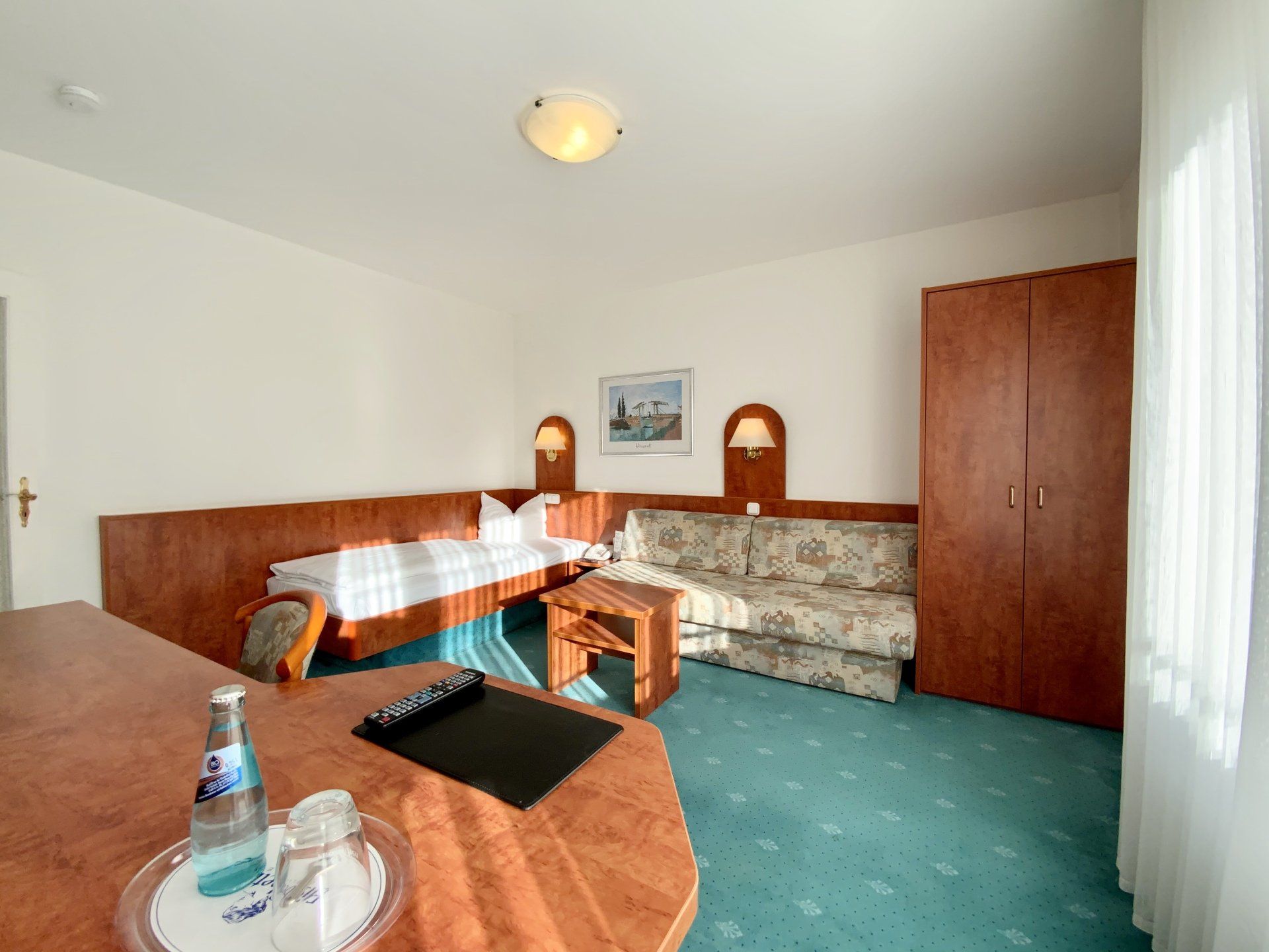Hansa Apartment 204