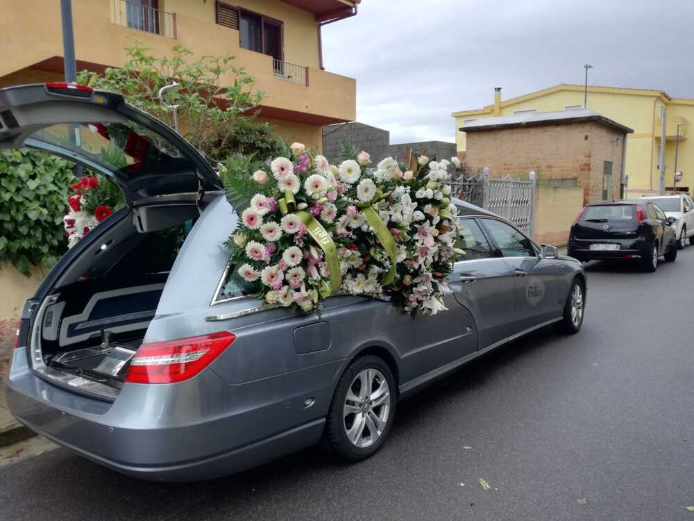Trasporto funebre