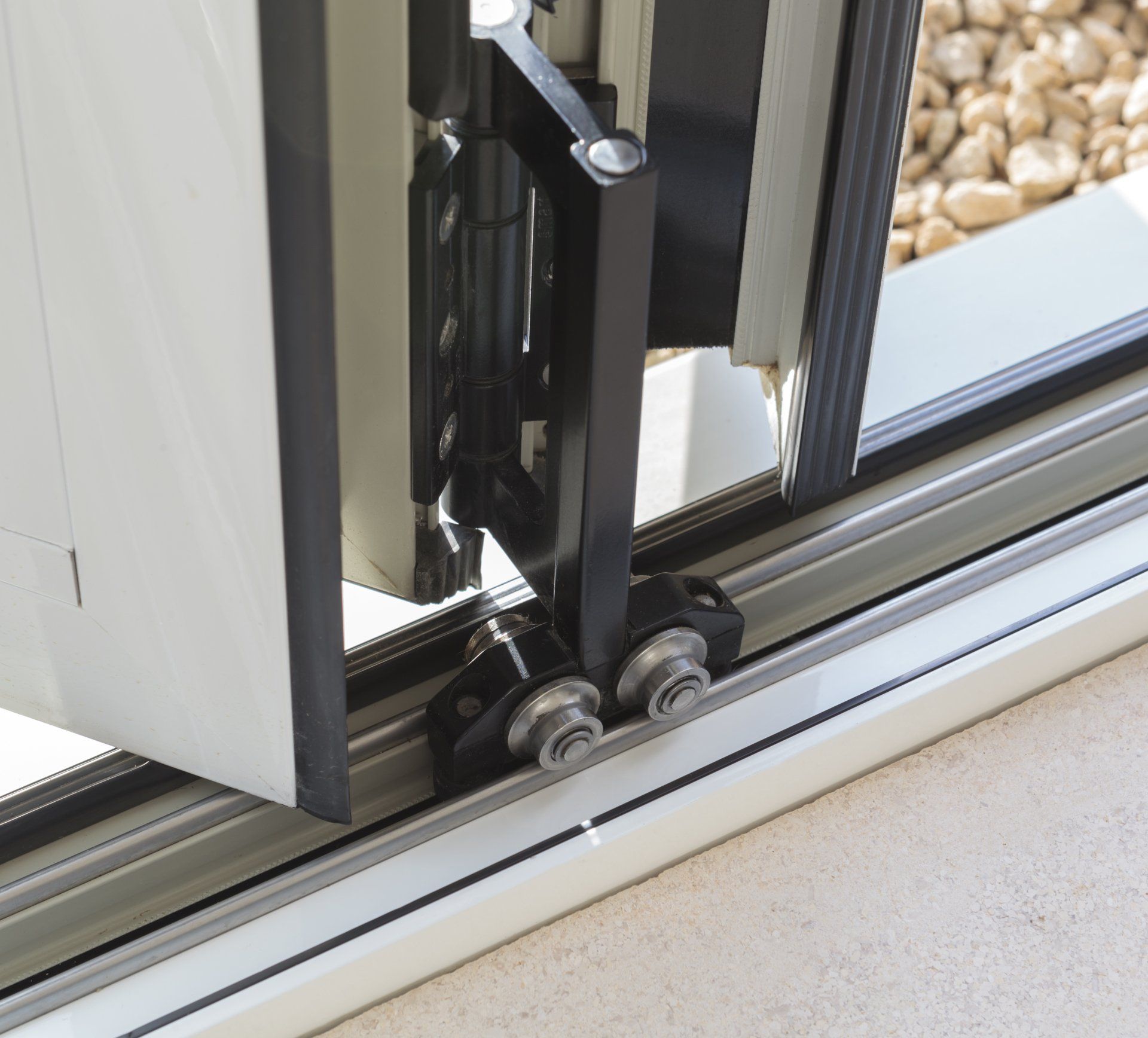 aluminium bi fold doors