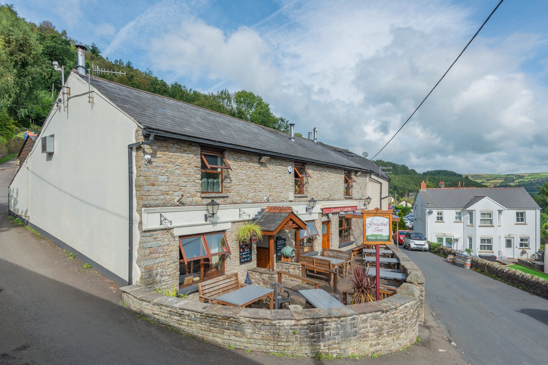The Gwaelod-y-Garth Inn in Cardiff