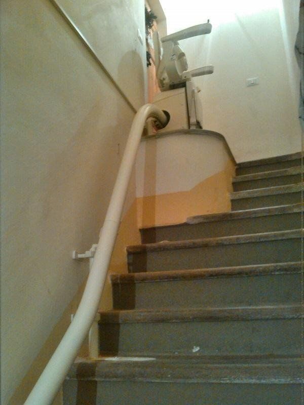 installazione montascale a poltroncina