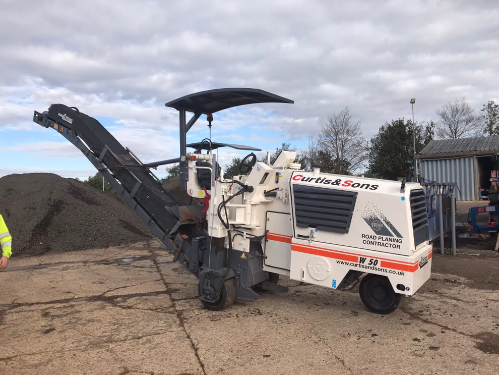 Machine hire image 01