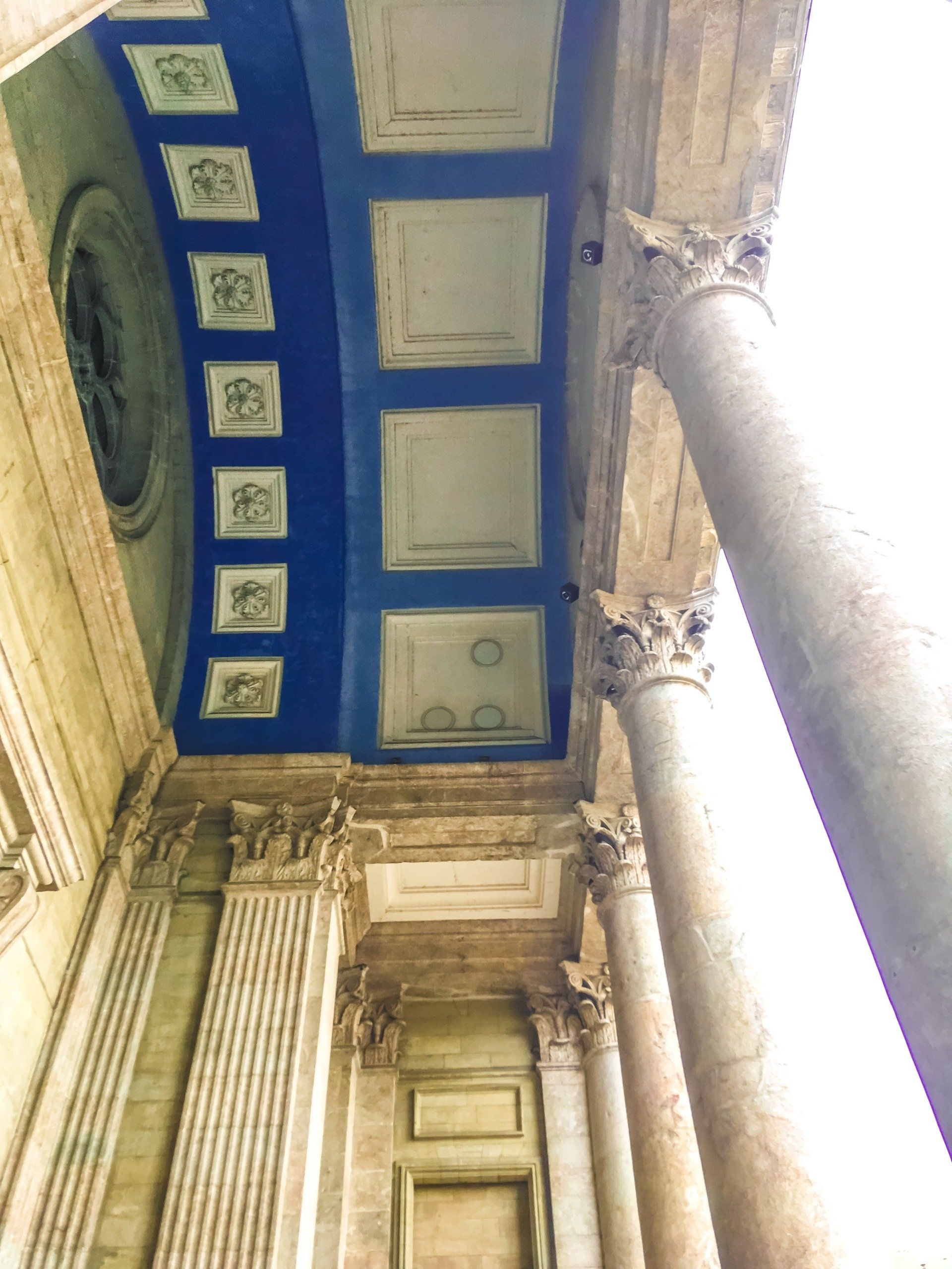Look at the Ceiling,  photograph by Elisabeth Baron, EB-Artwork.nl