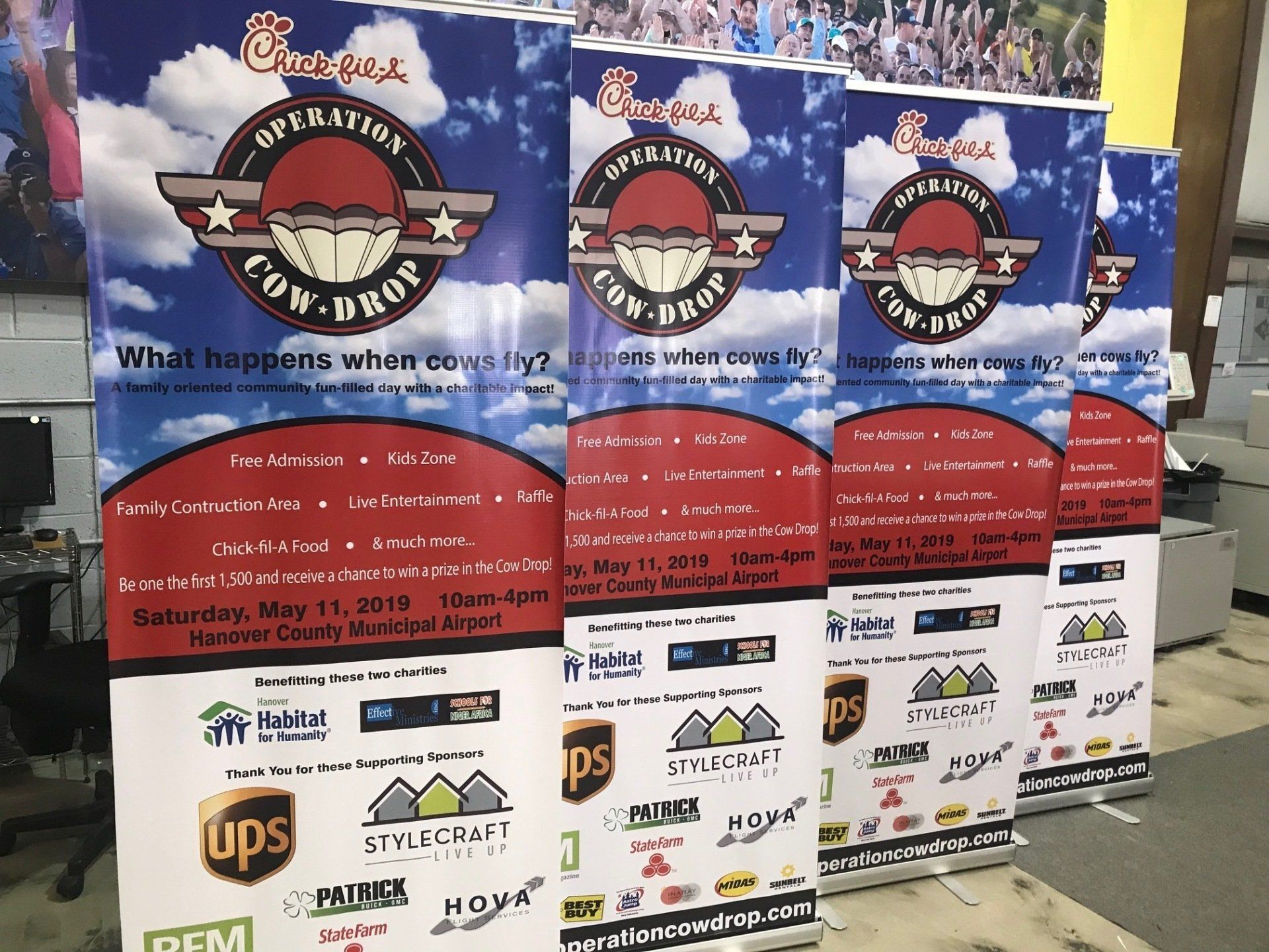 Retractable banners