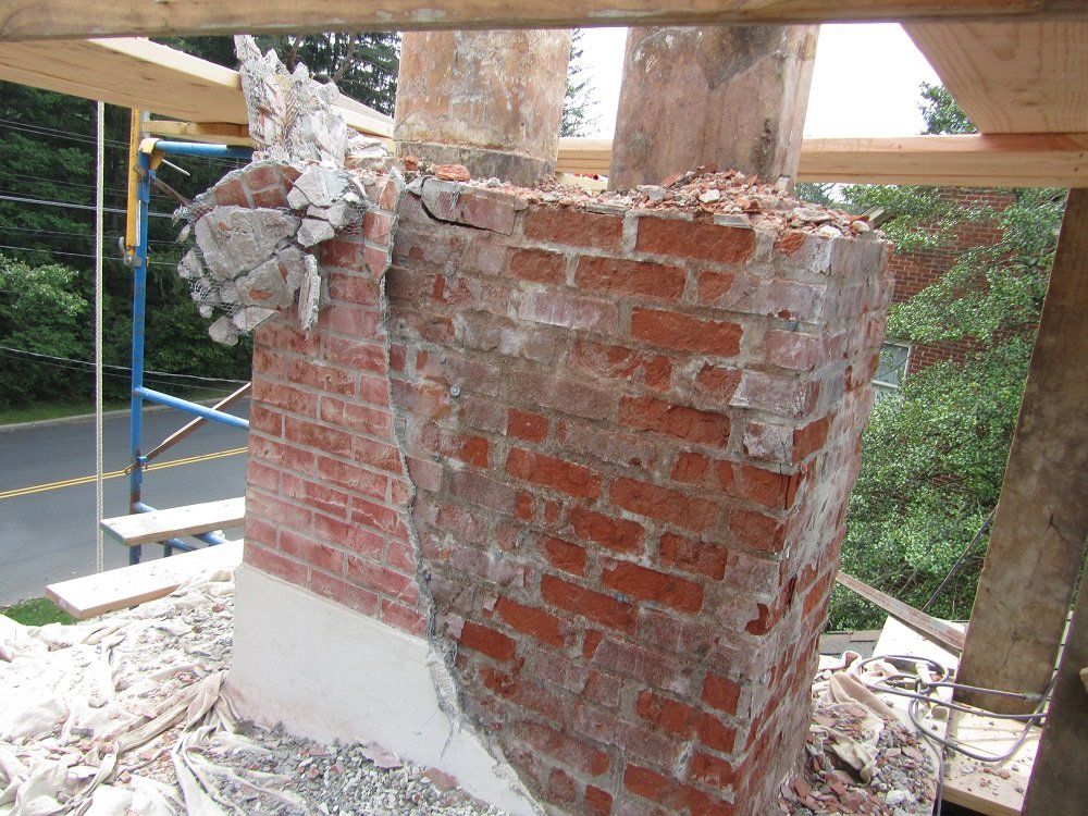 old chimney - residential masonry  in Middletown, NJ
