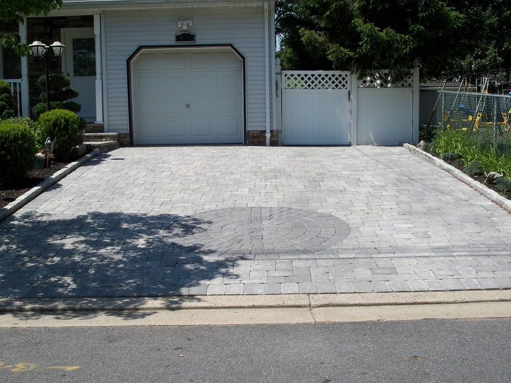 custom paver driveway - custom driveways in Middletown, NJ