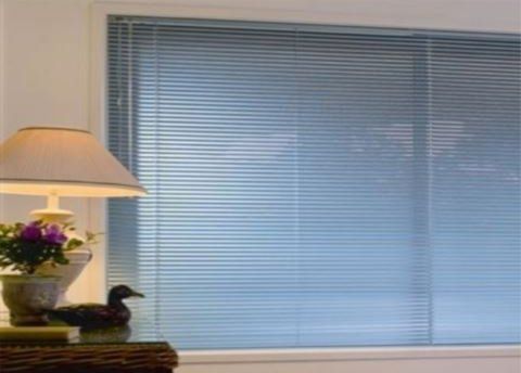 slim venetians