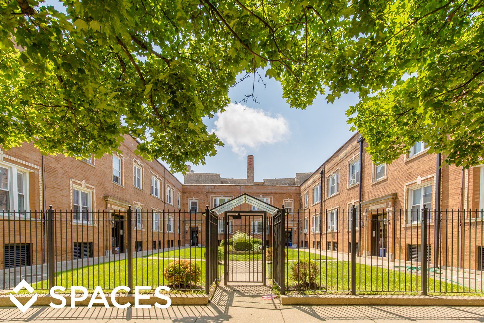1441 w argyle