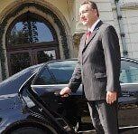 Full Service Corporate Luxury Car Service Full Service Corporate Luxury Car Service
