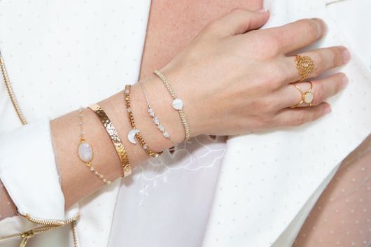 Jewelries on the Arm — pawn shop Long Beach, CA in Long Beach, CA Jewelries on the Arm — pawn shop Long Beach, CA in Long Beach, CA