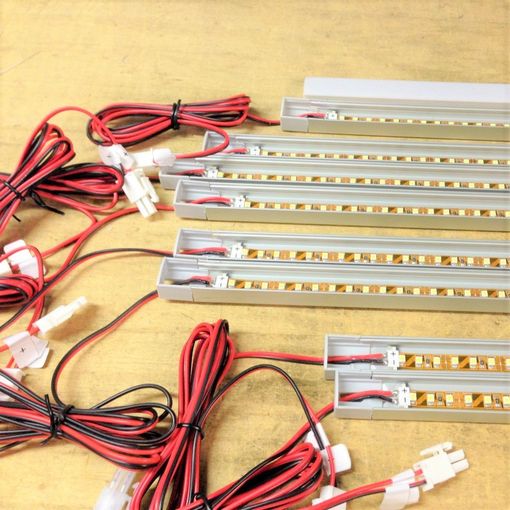 Led e componenti elettrici