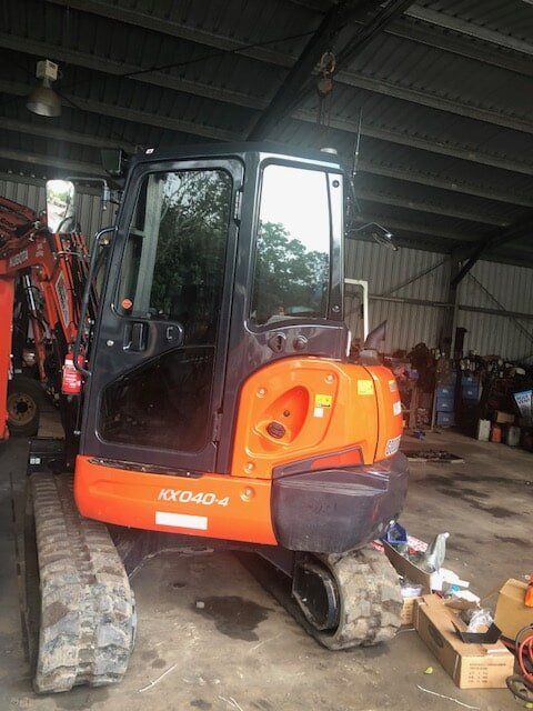 Excavators - Heavy Haulage in Sarina Australia