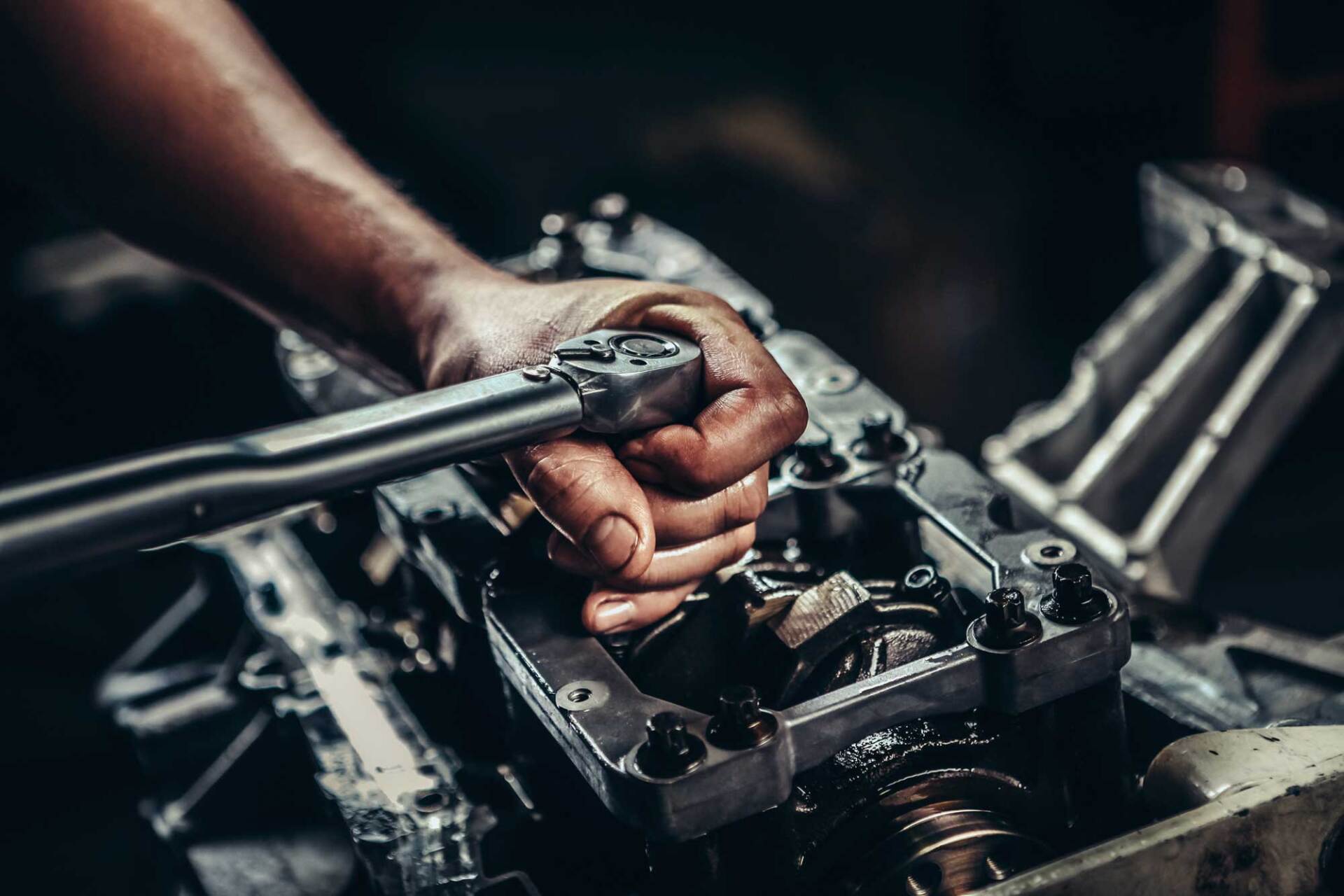 Riparazioni auto e cristalli