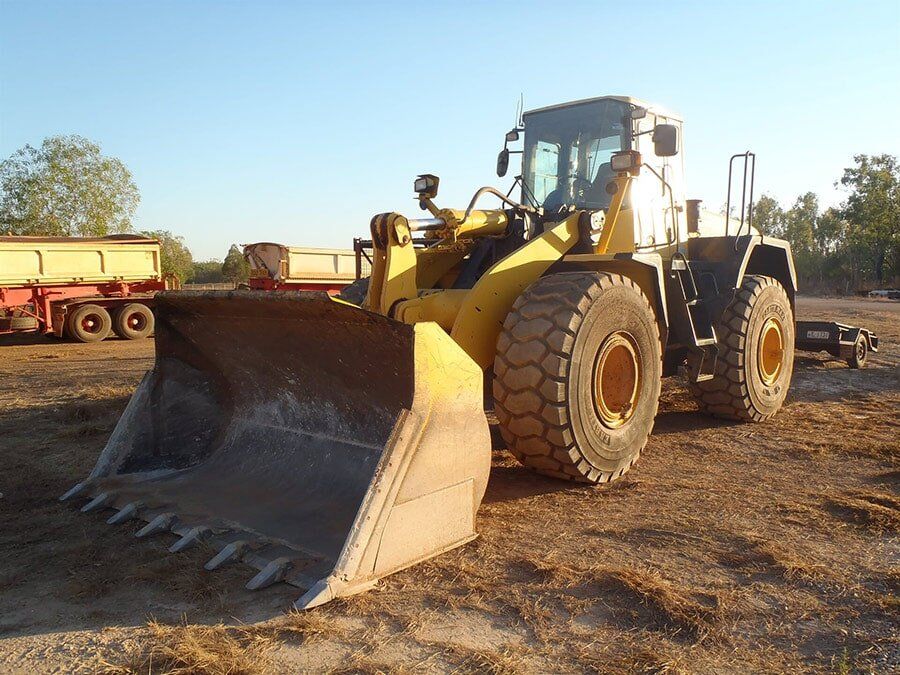 Buldozer — Lavercombe Quarries In Virginia, NT