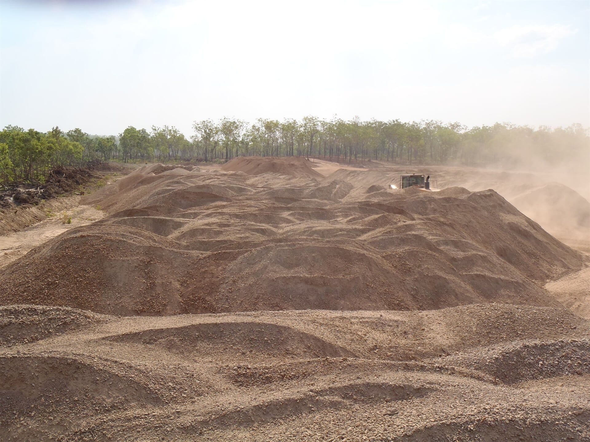 Jaffa Rock Mulch 16-40mm Stockpile — Lavercombe Quarries In Virginia, NT