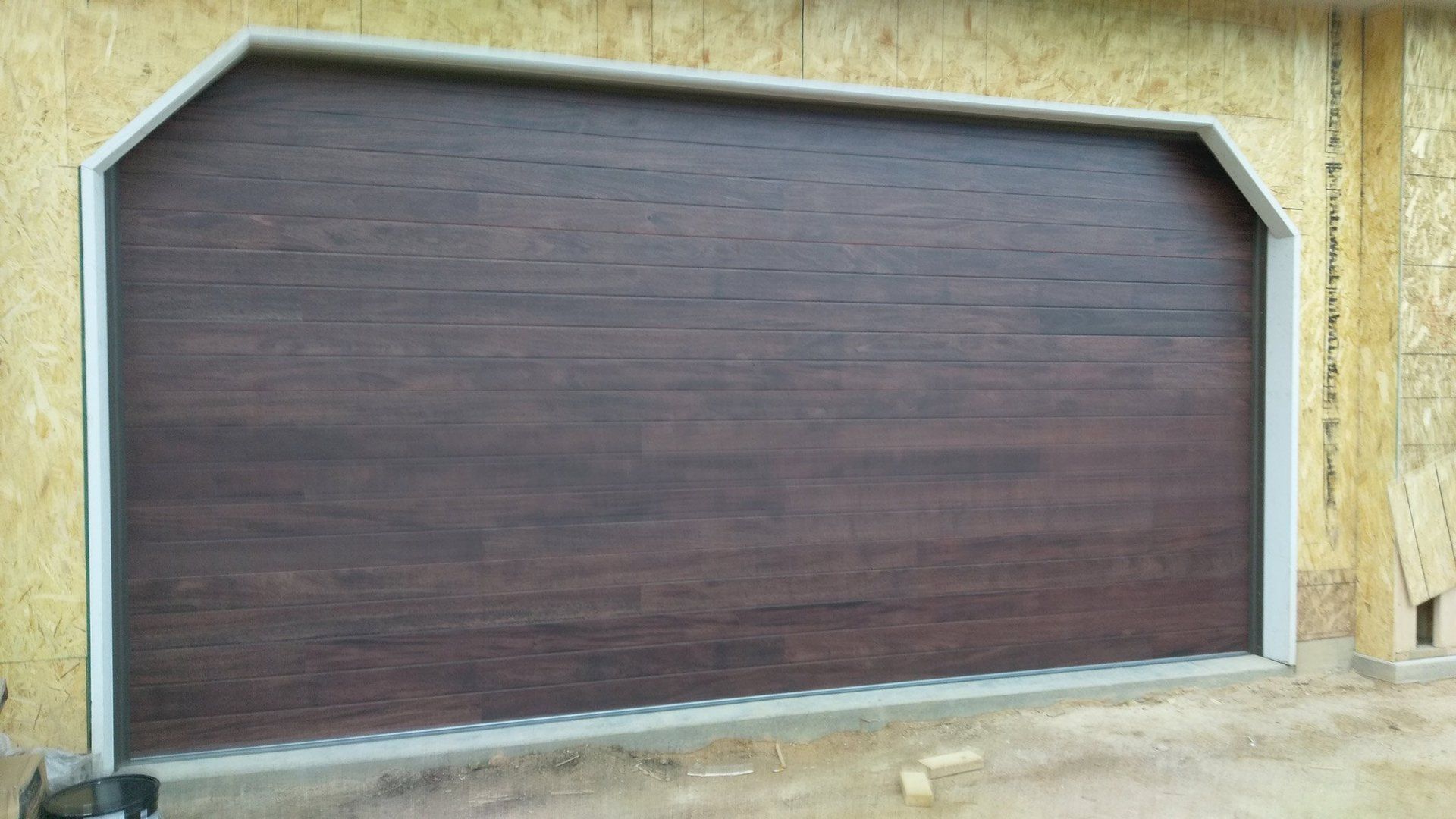 garage door