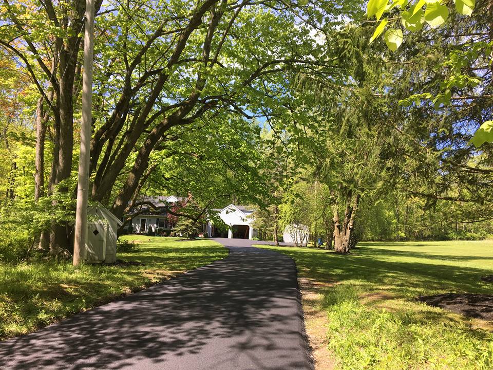 Concrete Pavers Clean Constructed driveway In Flemington, NJ